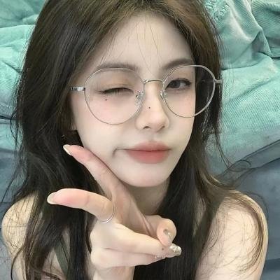 窗户上的阴影